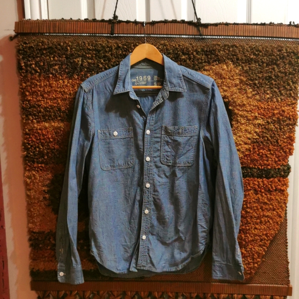Classic cotton denim blue button up Gap